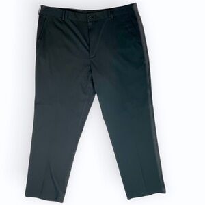 Nike Golf Black Men’s flat front performance wear slacks casual pants 38x32‌‌‌‌‍